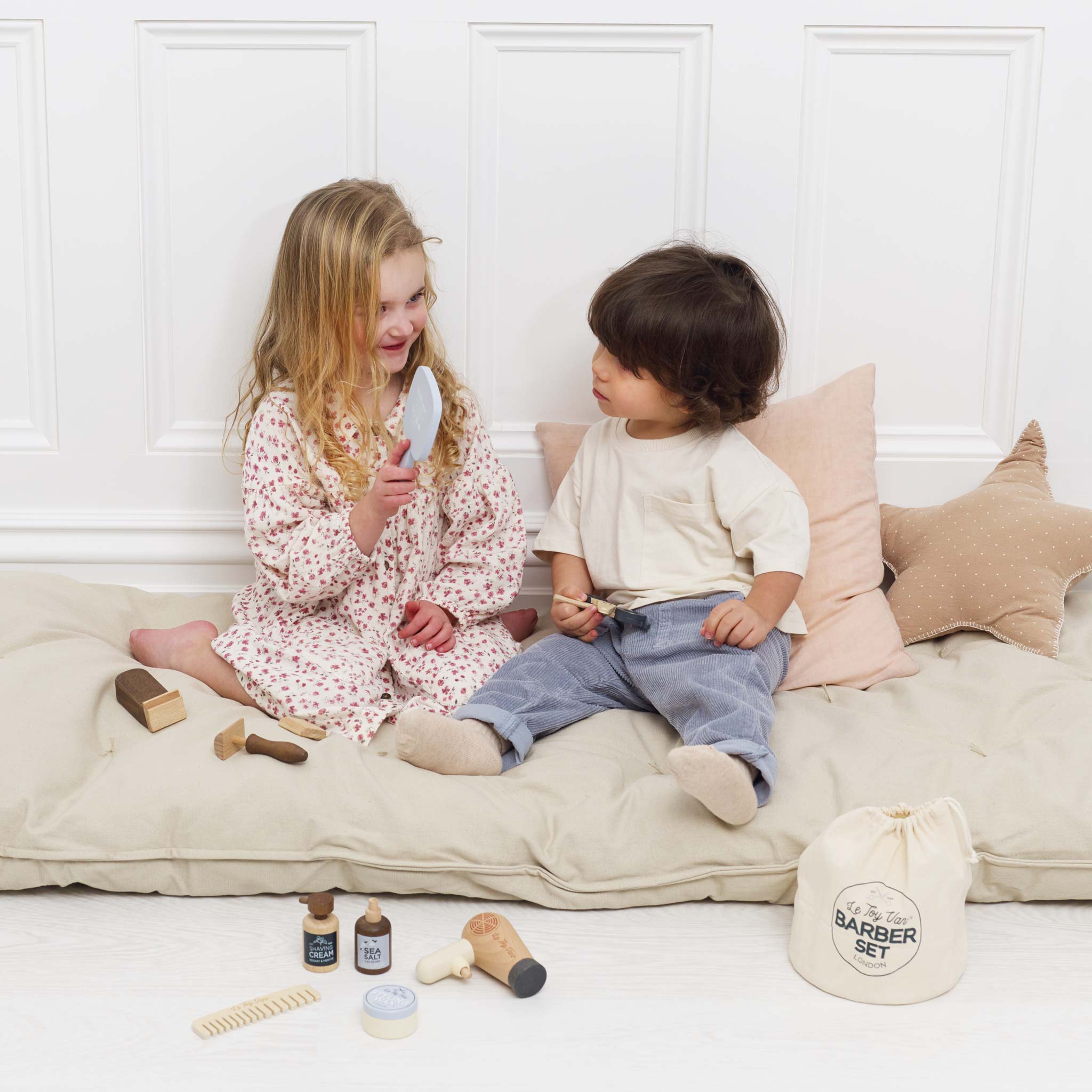 Trusă coafor și frizer din lemn, set 10 piese – Le Toy Van